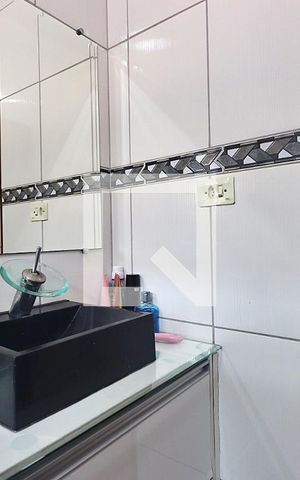 Casa à venda com 190m², 3 quartos e 3 vagasBanheiro Social