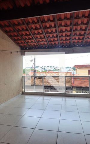 Casa à venda com 190m², 3 quartos e 3 vagasVaranda