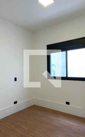 Casa de condomínio à venda com 200m², 4 quartos e 4 vagasSuíte 1