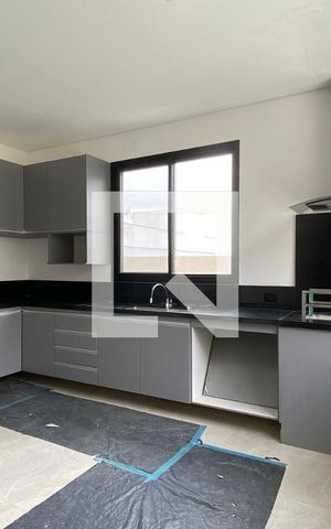 Casa de condomínio à venda com 200m², 4 quartos e 4 vagasCozinha