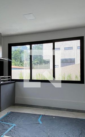 Casa de condomínio à venda com 200m², 4 quartos e 4 vagasCozinha