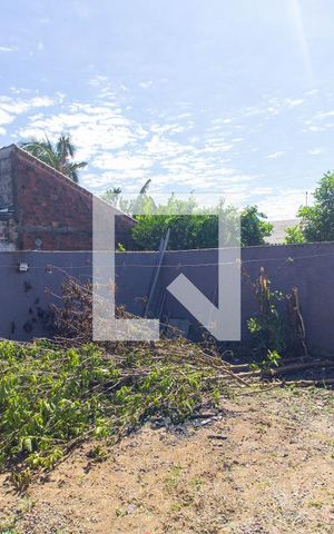 Casa à venda com 50m², 2 quartos e 1 vaga Casa à venda com 50m², 2 quartos e 1 vagaQuintal