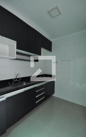 Casa de condomínio para alugar com 63m², 2 quartos e 1 vagaCozinha