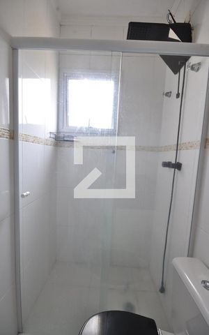 Casa de condomínio para alugar com 63m², 2 quartos e 1 vagaBanheiro do Quarto Suite