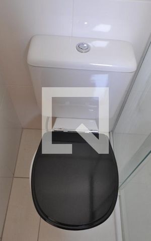 Casa de condomínio para alugar com 63m², 2 quartos e 1 vagaBanheiro