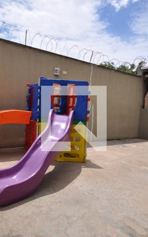 Casa de condomínio para alugar com 63m², 2 quartos e 1 vagaÁrea comum - Playground