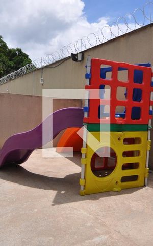 Casa de condomínio para alugar com 63m², 2 quartos e 1 vagaÁrea comum - Playground