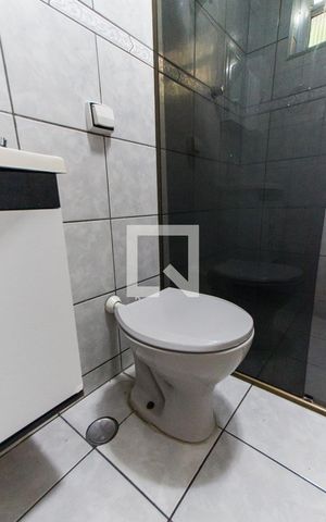 Casa para alugar com 70m², 3 quartos e 1 vagaBanheiro 2  