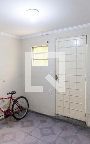 Casa para alugar com 70m², 3 quartos e 1 vagaSala 2  
