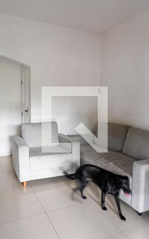 Casa de condomínio à venda com 400m², 4 quartos e 2 vagas Casa de condomínio à venda com 400m², 4 quartos e 2 vagasQuarto 3