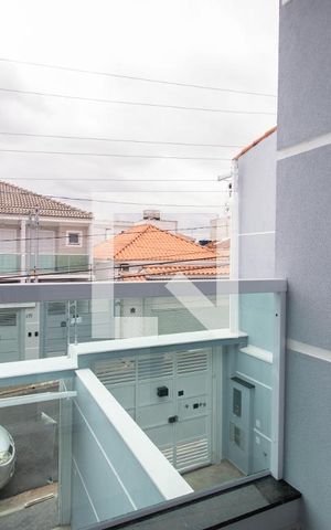 Casa à venda com 94m², 3 quartos e 2 vagas Casa à venda com 94m², 3 quartos e 2 vagasSacada