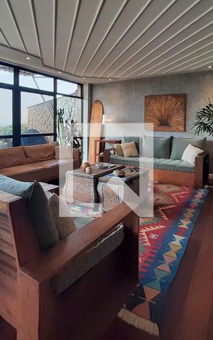 Apartamento à venda com 336m², 5 quartos e 5 vagas Apartamento à venda com 336m², 5 quartos e 5 vagasSala