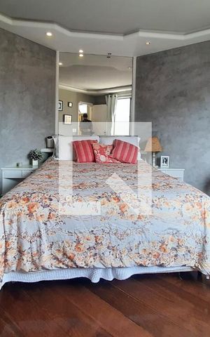 Apartamento à venda com 336m², 5 quartos e 5 vagas Apartamento à venda com 336m², 5 quartos e 5 vagasQuarto 4 suíte