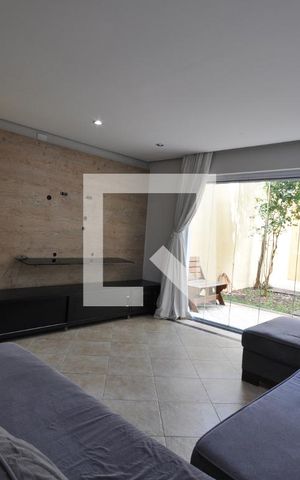 Casa à venda com 280m², 4 quartos e sem vagaSala