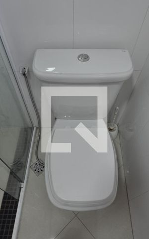 Casa à venda com 280m², 4 quartos e sem vagaBanheiro 2