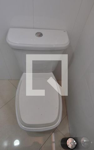 Casa à venda com 280m², 4 quartos e sem vagaBanheiro da Suíte 2