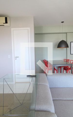 Apartamento para alugar com 77m², 2 quartos e 1 vaga Apartamento para alugar com 77m², 2 quartos e 1 vagaSala