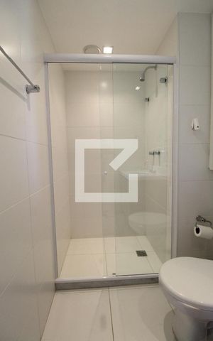 Apartamento para alugar com 77m², 2 quartos e 1 vaga Apartamento para alugar com 77m², 2 quartos e 1 vagaBanheiro Social