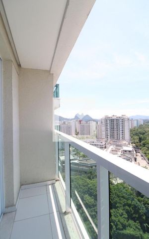 Apartamento para alugar com 77m², 2 quartos e 1 vaga Apartamento para alugar com 77m², 2 quartos e 1 vagaVaranda da suíte