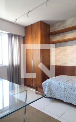 Apartamento para alugar com 77m², 2 quartos e 1 vaga Apartamento para alugar com 77m², 2 quartos e 1 vagaSala