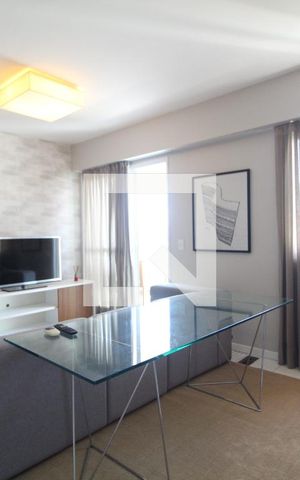 Apartamento para alugar com 77m², 2 quartos e 1 vaga Apartamento para alugar com 77m², 2 quartos e 1 vagaSala