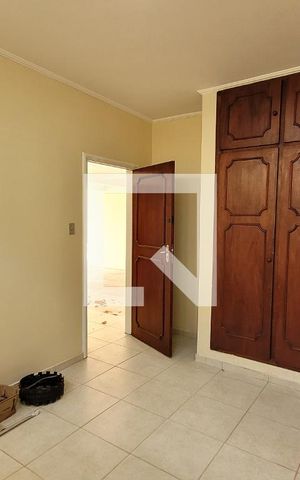 Casa à venda com 1411m², 10 quartos e 13 vagas Casa à venda com 1411m², 10 quartos e 13 vagasQuarto 7