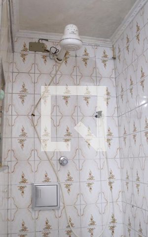 Casa à venda com 130m², 3 quartos e 2 vagasBanheiro 2