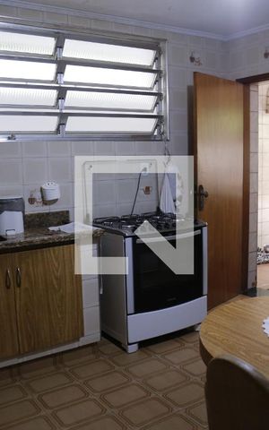 Casa à venda com 130m², 3 quartos e 2 vagasCozinha
