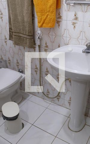 Casa à venda com 130m², 3 quartos e 2 vagasBanheiro 2