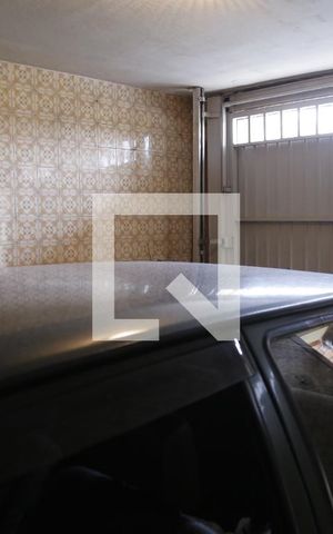 Casa à venda com 130m², 3 quartos e 2 vagasGaragem