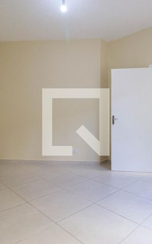 Casa para alugar com 120m², 3 quartos e 2 vagas Casa para alugar com 120m², 3 quartos e 2 vagasQuarto 1