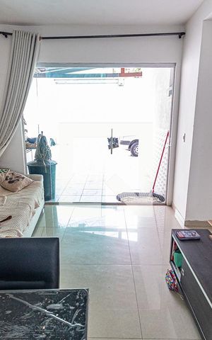 Casa para alugar com 100m², 2 quartos e 1 vagaSala