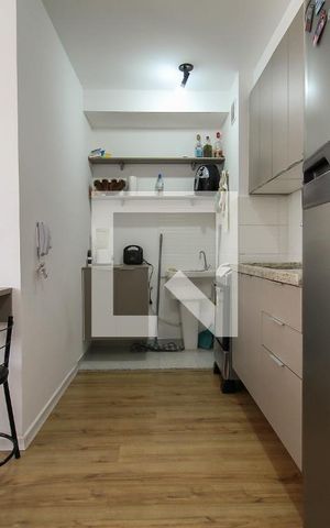 Apartamento à venda com 38m², 2 quartos e sem vaga Apartamento à venda com 38m², 2 quartos e sem vagaCozinha