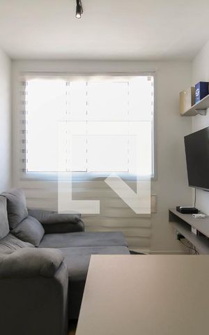 Apartamento à venda com 38m², 2 quartos e sem vaga Apartamento à venda com 38m², 2 quartos e sem vagaSala