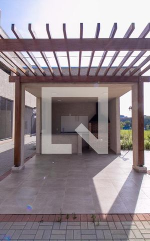 Apartamento para alugar com 41m², 2 quartos e 1 vagaÁrea comum - Churrasqueira
