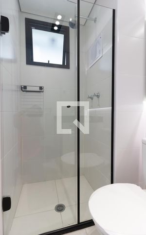 Studio para alugar com 25m², 1 quarto e sem vaga Studio para alugar com 25m², 1 quarto e sem vagaBanheiro