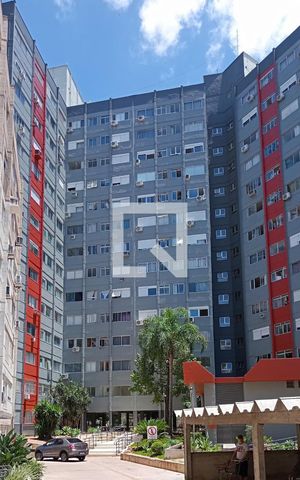 Apartamento à venda com 44m², 1 quarto e sem vaga Apartamento à venda com 44m², 1 quarto e sem vagaFachada