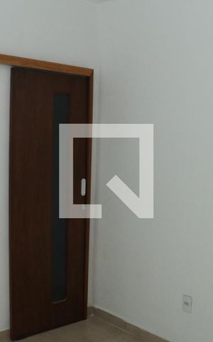 Casa para alugar com 50m², 2 quartos e 1 vagaSuíte