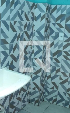 Casa para alugar com 50m², 2 quartos e 1 vagaÁrea de Serviço