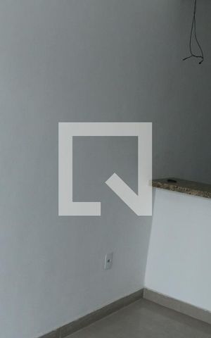 Casa para alugar com 50m², 2 quartos e 1 vagaSala/Cozinha