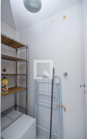 Apartamento para alugar com 64m², 2 quartos e 1 vaga Apartamento para alugar com 64m², 2 quartos e 1 vagaÁrea de Serviço