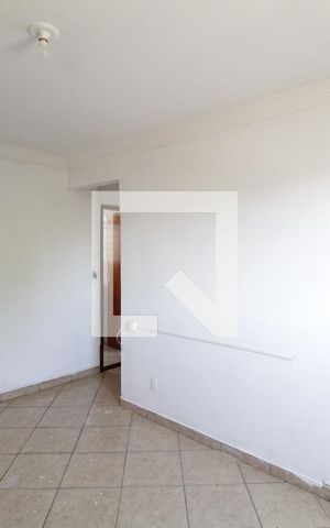 Apartamento para alugar com 82m², 3 quartos e 1 vagaSala