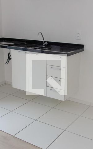 Studio para alugar com 29m², 1 quarto e 1 vaga Studio para alugar com 29m², 1 quarto e 1 vagaCozinha
