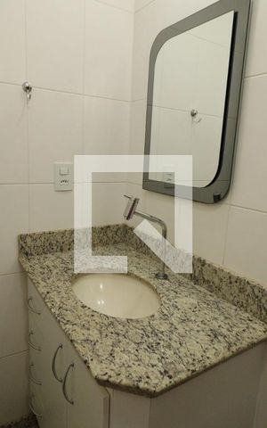 Apartamento para alugar com 102m², 3 quartos e 2 vagasBanheiro Social