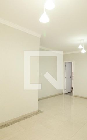 Apartamento para alugar com 102m², 3 quartos e 2 vagasSala