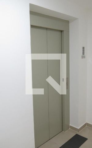 Apartamento para alugar com 42m², 2 quartos e sem vagaElevador