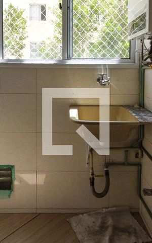 Apartamento à venda com 44m², 2 quartos e 1 vaga Apartamento à venda com 44m², 2 quartos e 1 vagaÁrea de Serviço