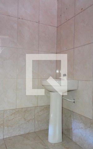 Apartamento para alugar com 70m², 2 quartos e sem vaga Apartamento para alugar com 70m², 2 quartos e sem vagaBanheiro