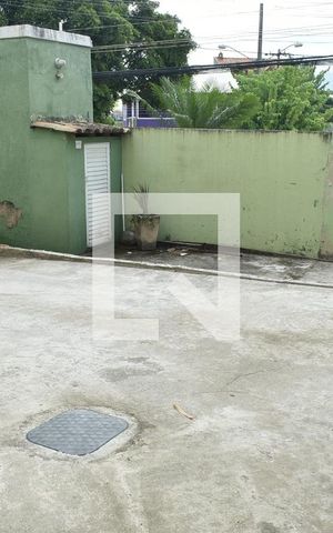 Casa de condomínio à venda com 106m², 2 quartos e 2 vagasGaragem