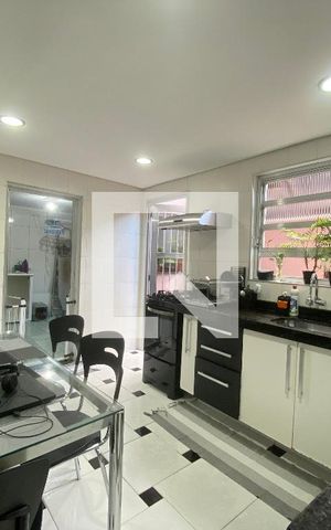 Casa à venda com 150m², 4 quartos e 1 vagaCozinha